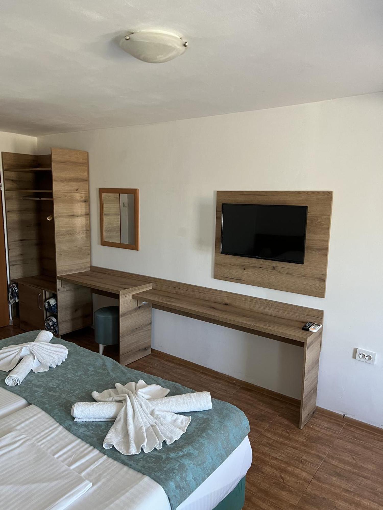 Hotel Surf プリモルスコ 部屋 写真